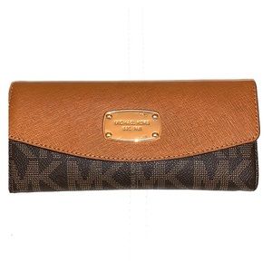 Michael Kors Large Continental Wallet